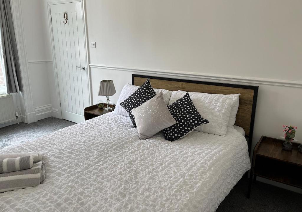 34 One Daire Lytham St Annes Dış mekan fotoğraf